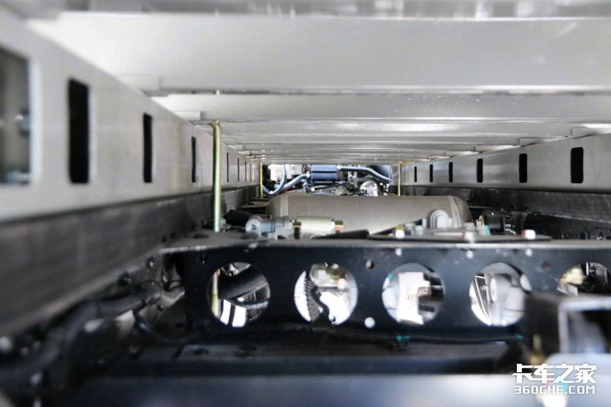 五十铃4jd2发动机,五十铃4j发动机到底有多强