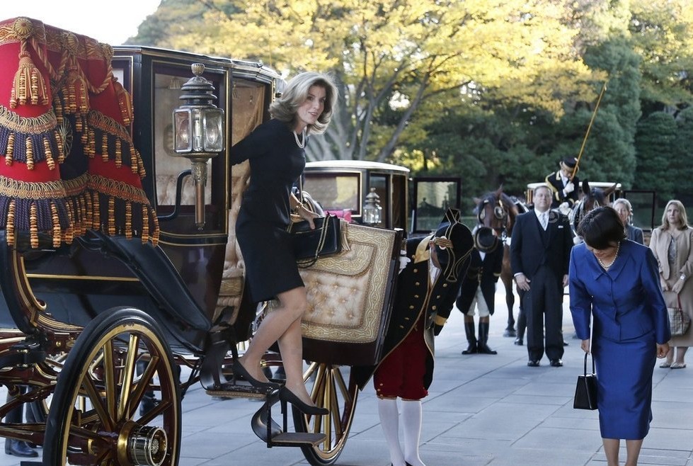 美国总统肯尼迪妻子图片,肯尼迪夫人杰奎琳嫁给船王