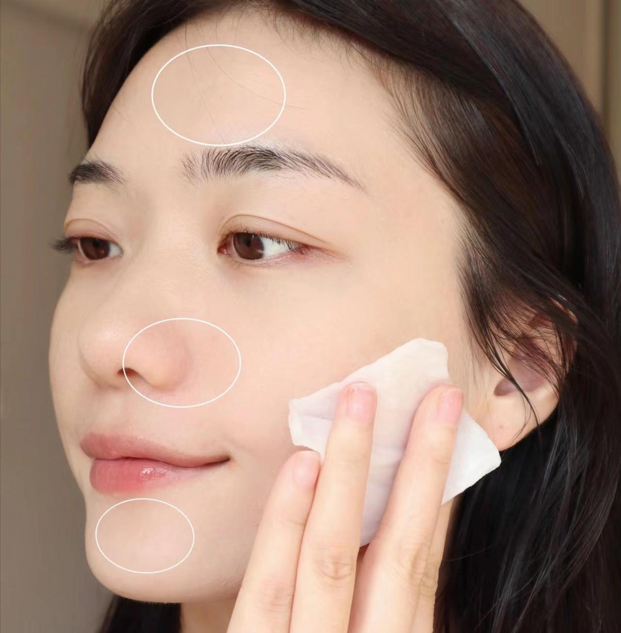 夏天洗完脸擦什么保湿,夏天洗完脸怎么涂防晒