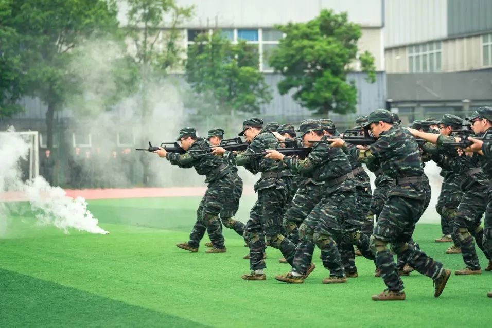 隶属国家电网的国家示范高职院校，百年底蕴，实力强劲，牛人辈出