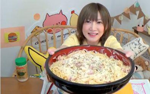 15岁女孩一天吃10斤米饭大结局,15岁女孩两年吃7400斤粮食