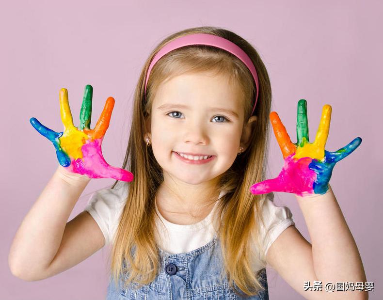 用绘画陪伴孩子成长,从孩子的绘画中看到孩子的成长