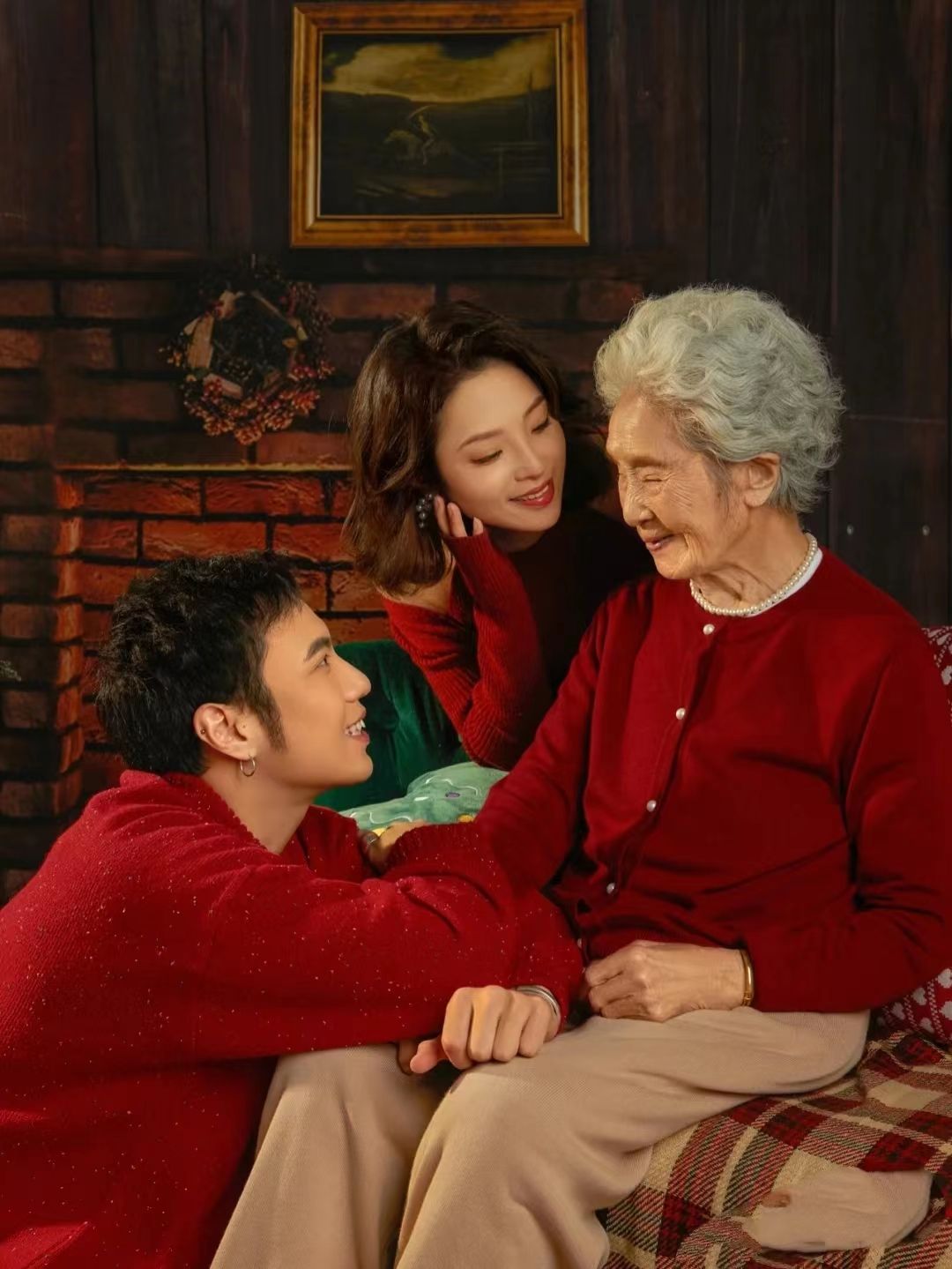 老年人适合的穿衣风格,时尚老年人衣着搭配