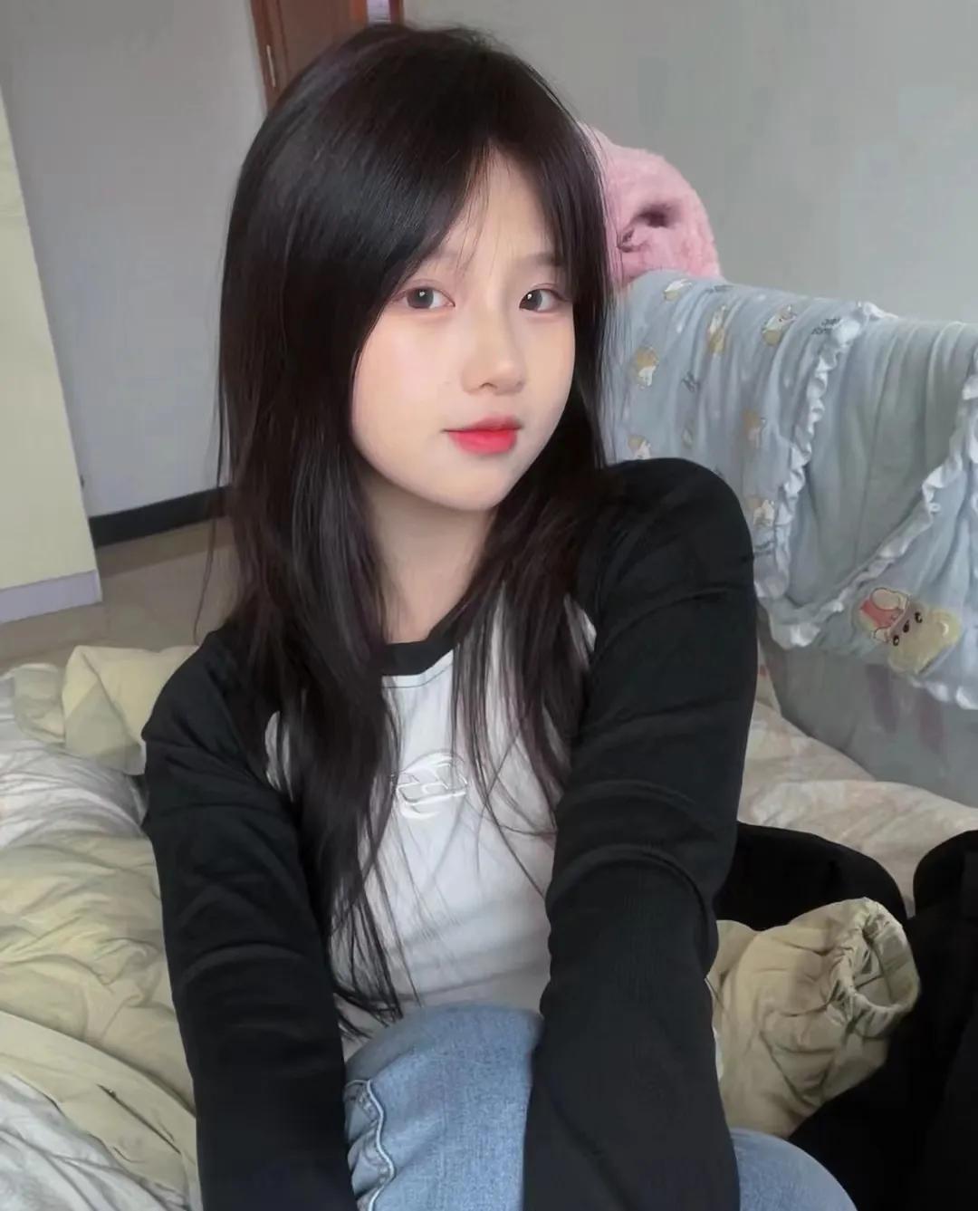 最新流行的美女壁纸图片高清大图,高清大图美女壁纸网站