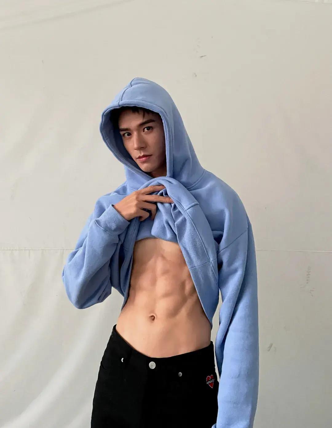 校草脸男星图鉴,男校草图片帅气