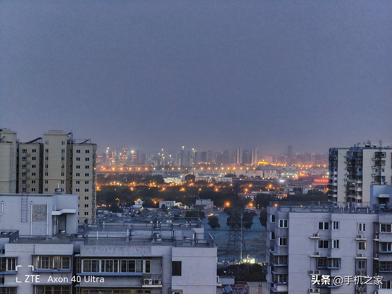 中兴axon30ultra航天版拍照评测,中兴axon40ultra航天版发布会