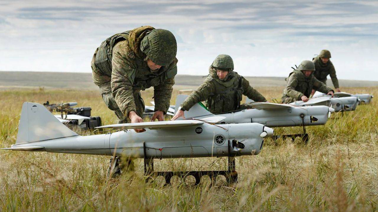 美国给乌克兰的无人机,美媒乌克兰武器