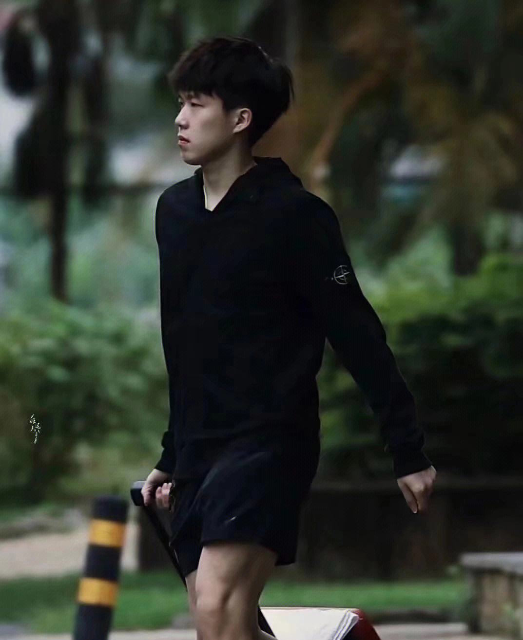 王楚钦以前谈恋爱照片,王楚钦新恋情是谁