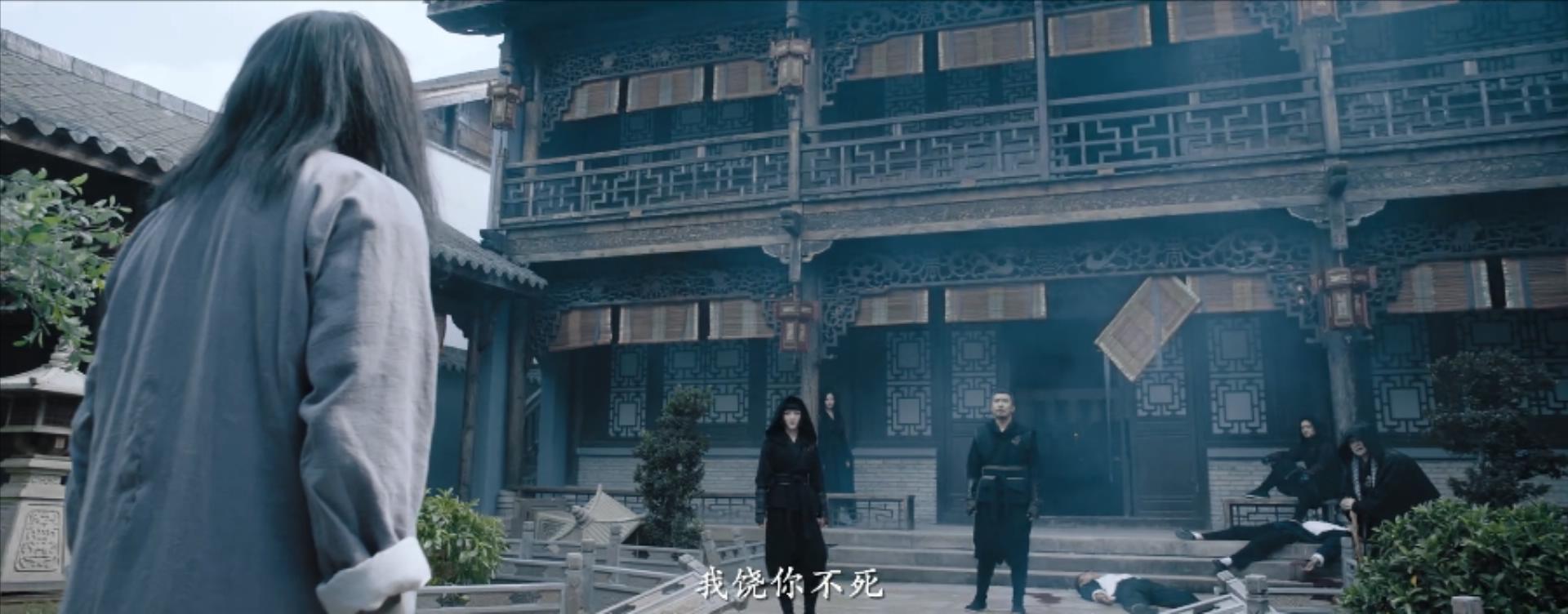 女配露大腿，反派成X战警，同样《华英雄》，胡兵比郑伊健差远了