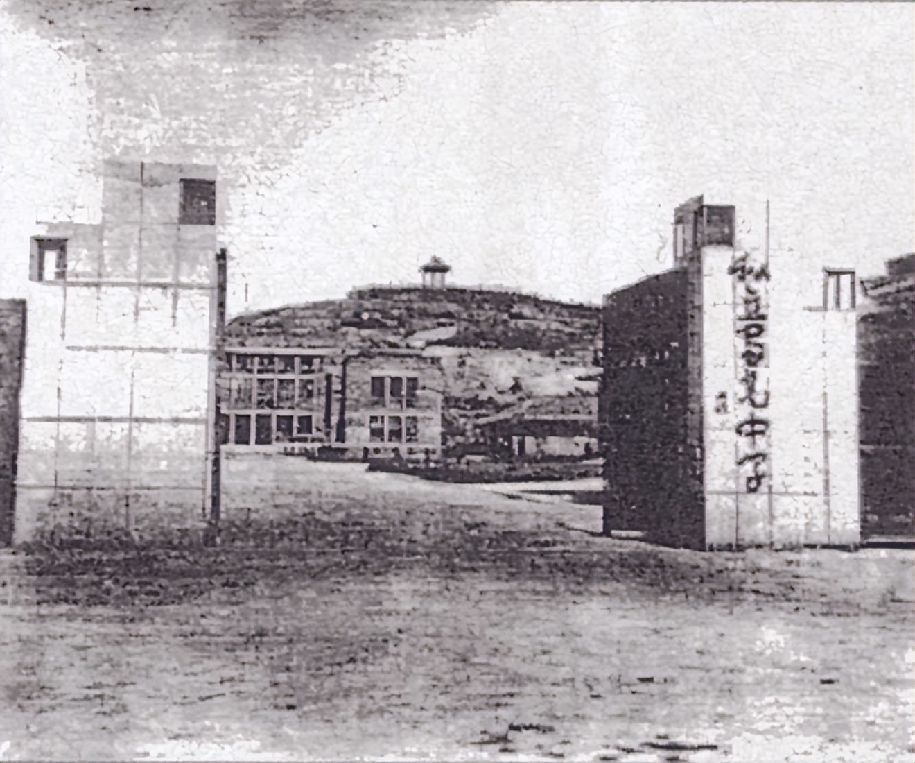 自贡市蜀光中学全貌,自贡市蜀光中学主楼历史