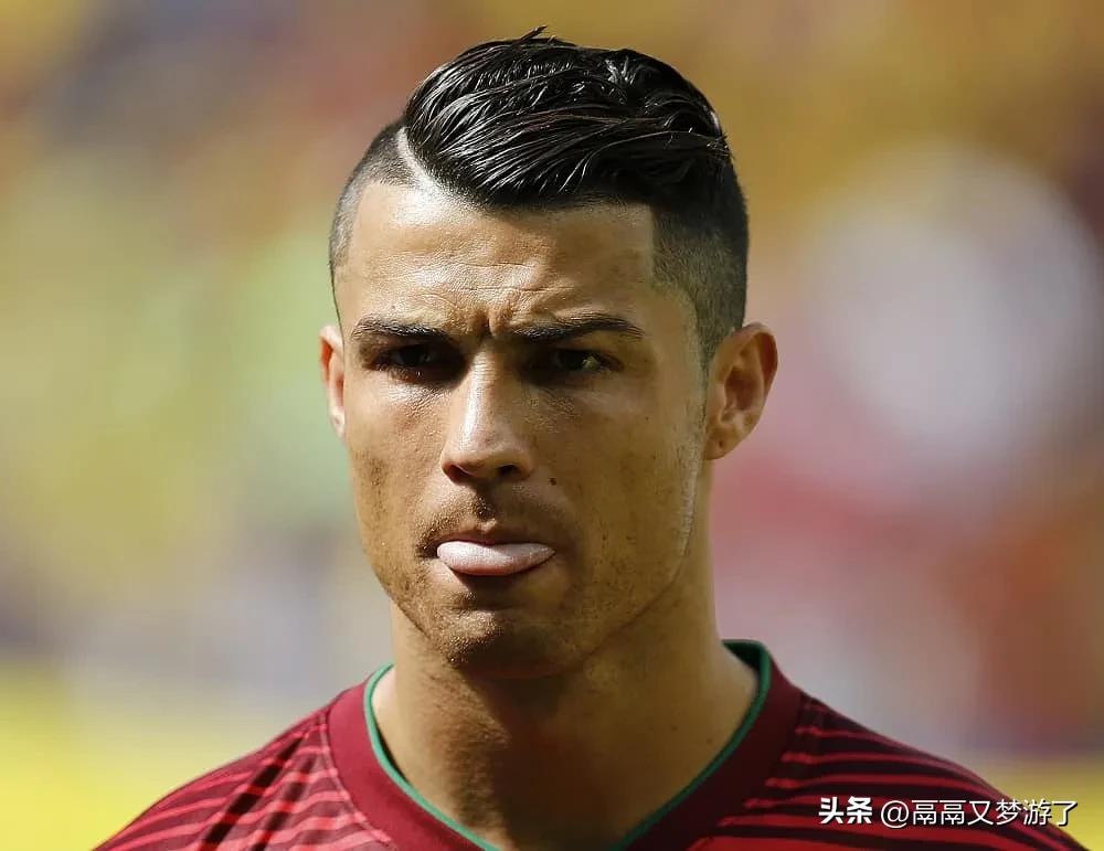 适合亚洲足球运动员的发型,足球球星发型男卷长发