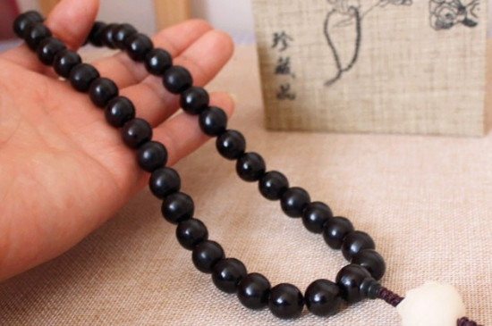 一文说清手串珠数、颜色、材质、鉴别与开光