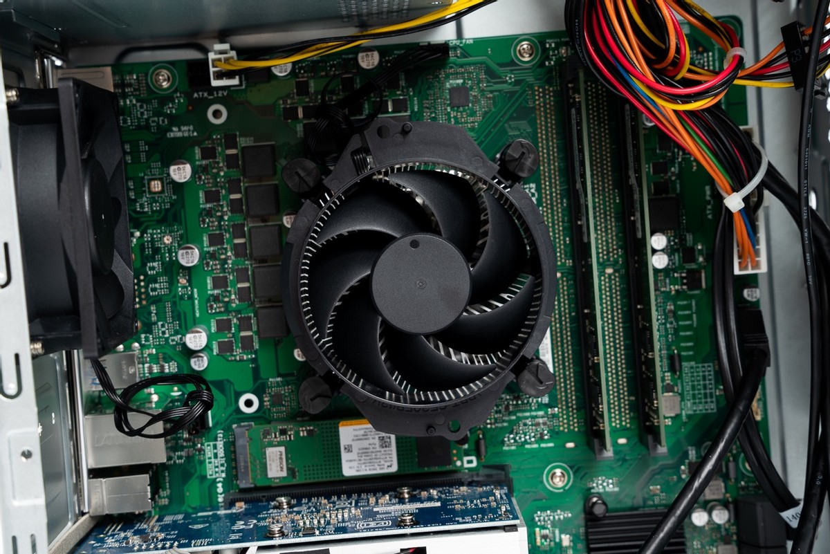 华硕破晓xmini主机,华硕破晓xmini锐龙主机评测