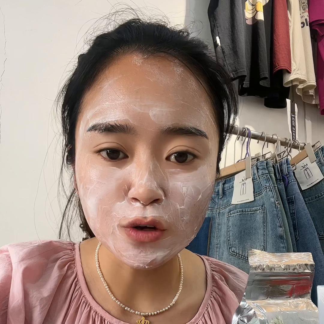 护肤品怎么用都好像没看出效果,大牌的护肤品没看到效果