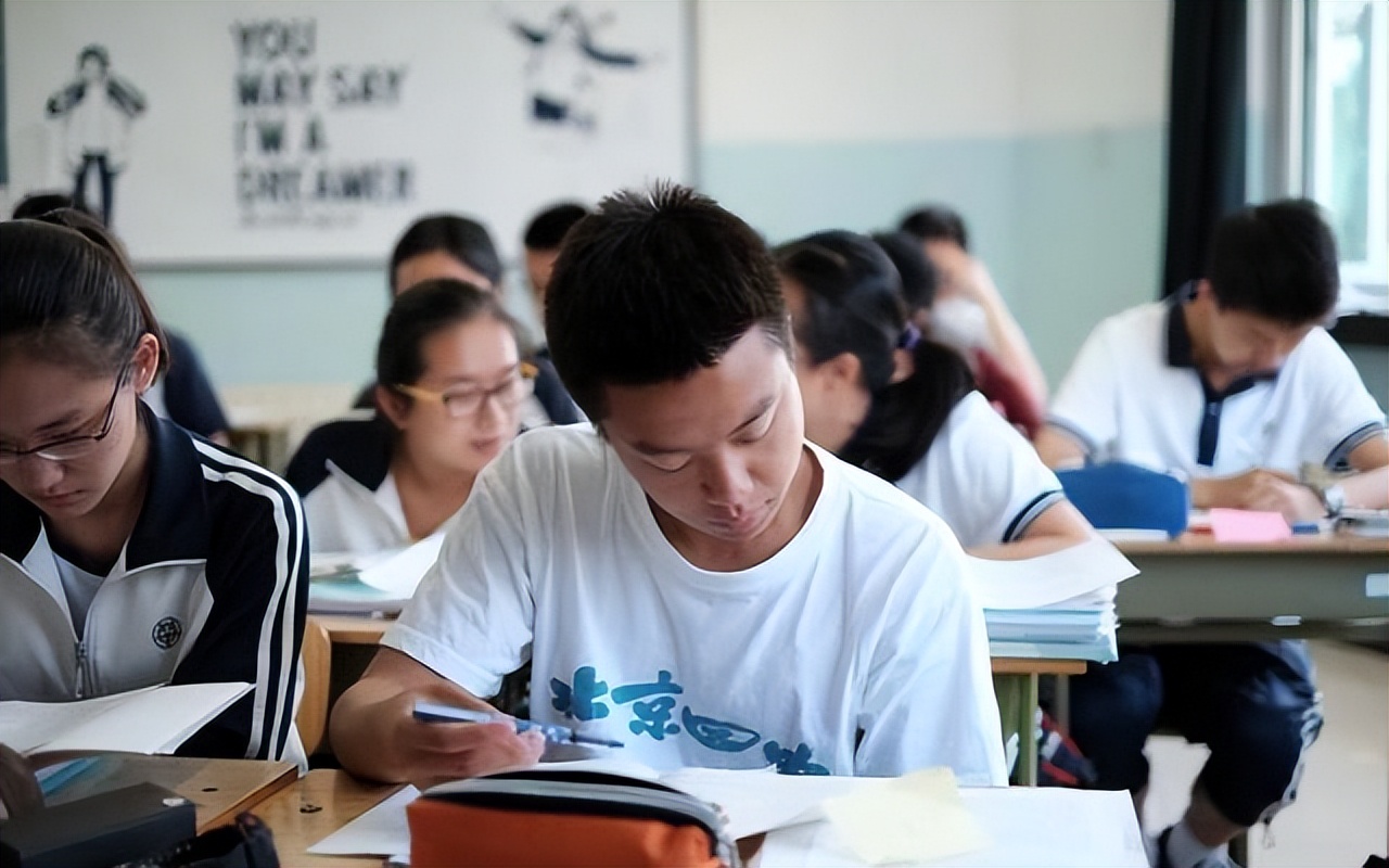 2022中考改革考多少分可以上高中,2022中考各校分数线多久下来