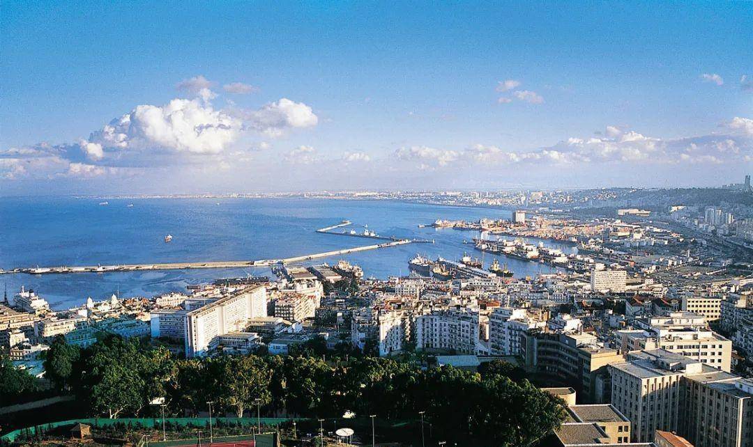 一百三十三回【非洲阿尔及利亚】阿尔及利亚民主人民共和国