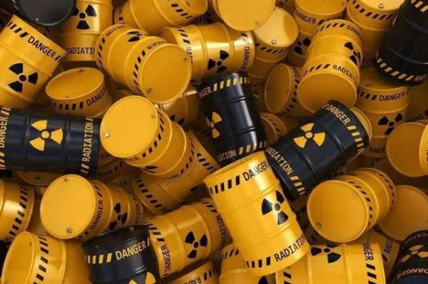 美国提供贫铀弹俄罗斯的反应,美通过俄浓缩铀进口禁令