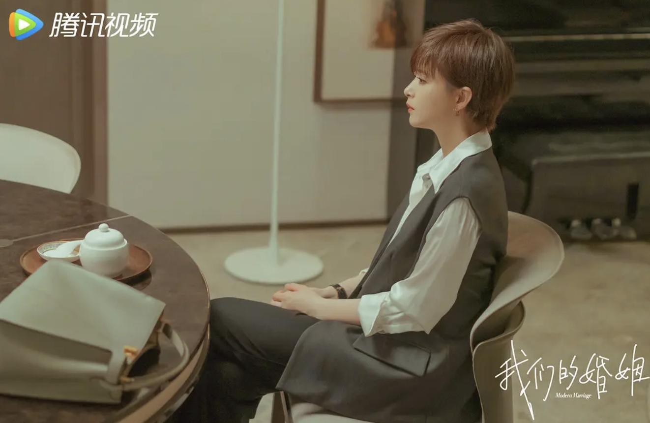 白百何为什么还可以复出,白百何为何会成为收视率的保障