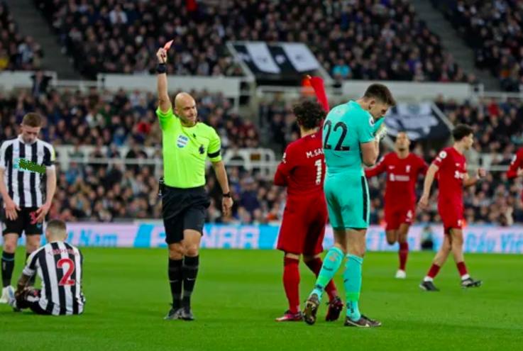 利物浦英超联赛不败纪录终结,利物浦冲击英超史上最强开局