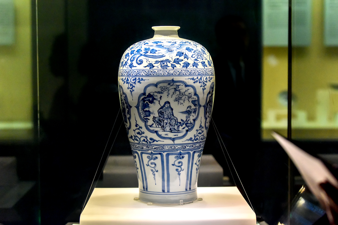 为什么元朝青花瓷价值最高,归纳元代青花瓷畅销海外的原因