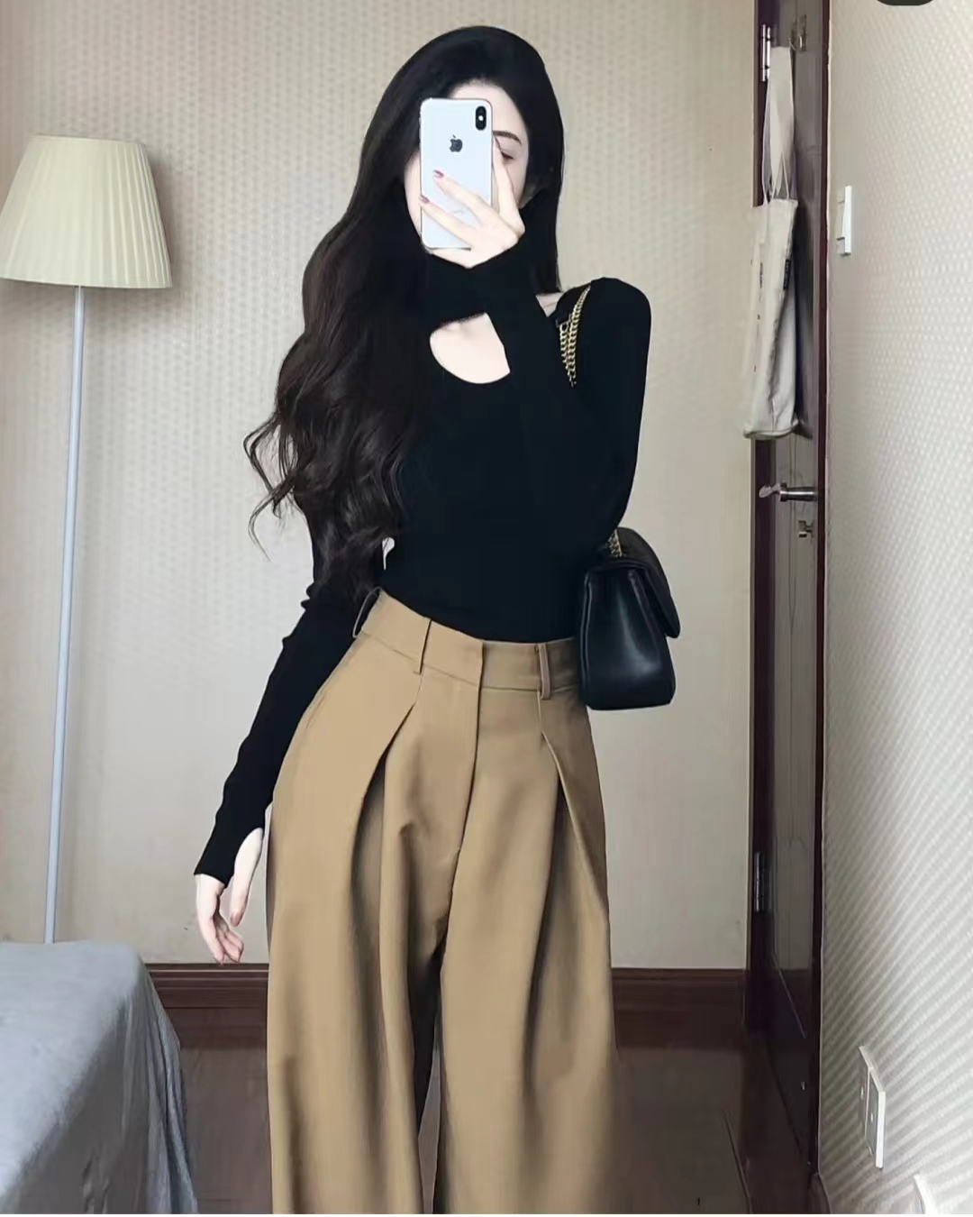 男卡其色上衣配什么颜色下装好看,卡其色里面搭配什么颜色好看