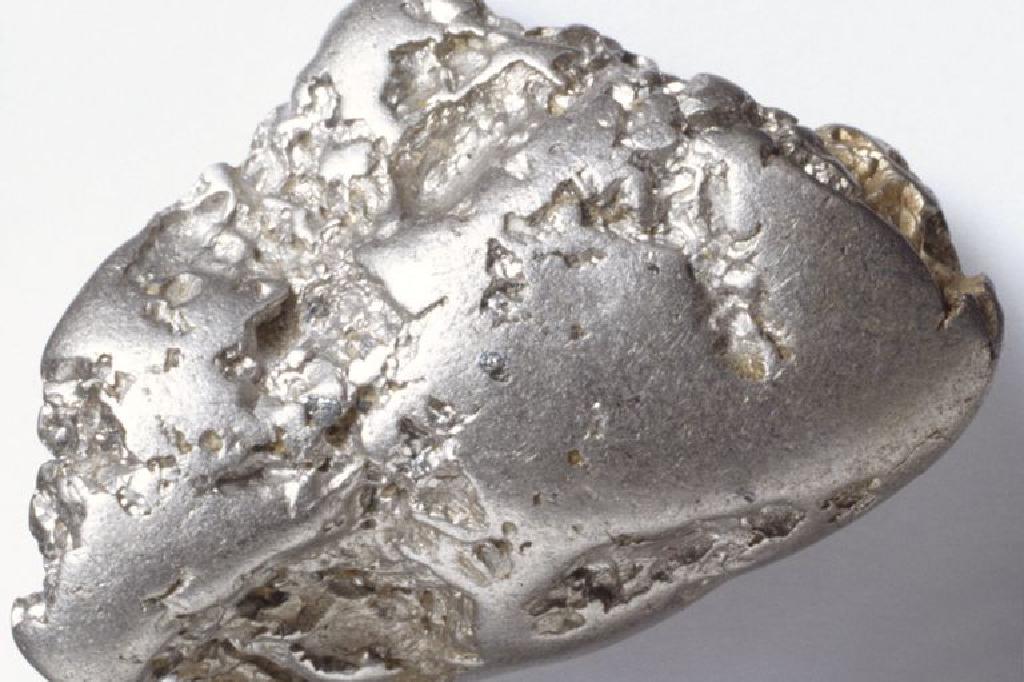 汽车上的哪些零部件容易被偷,汽车上的稀有金属正在被小偷盯上