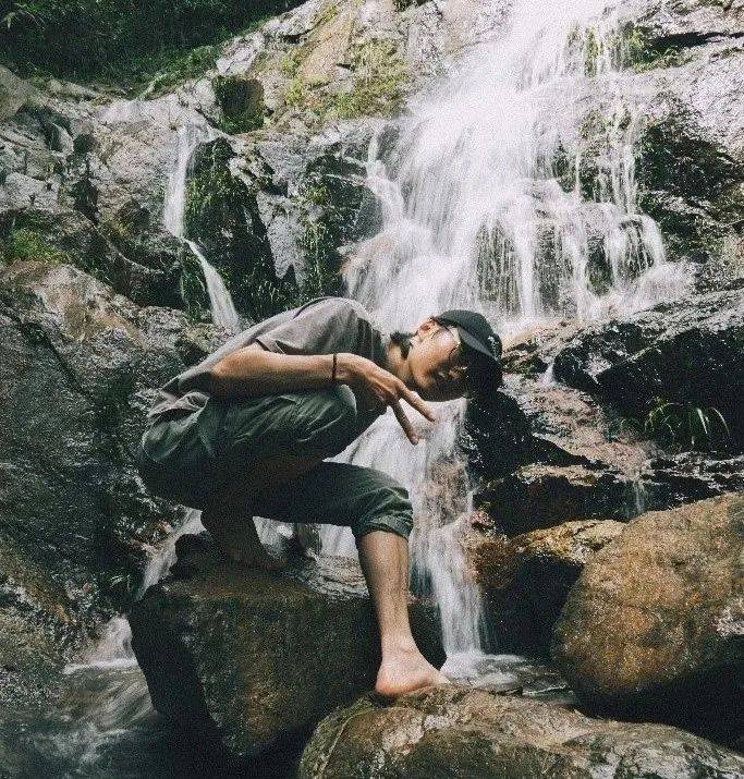 逃离考研考公985大学生疫情后开民宿从投资百万到负债累累