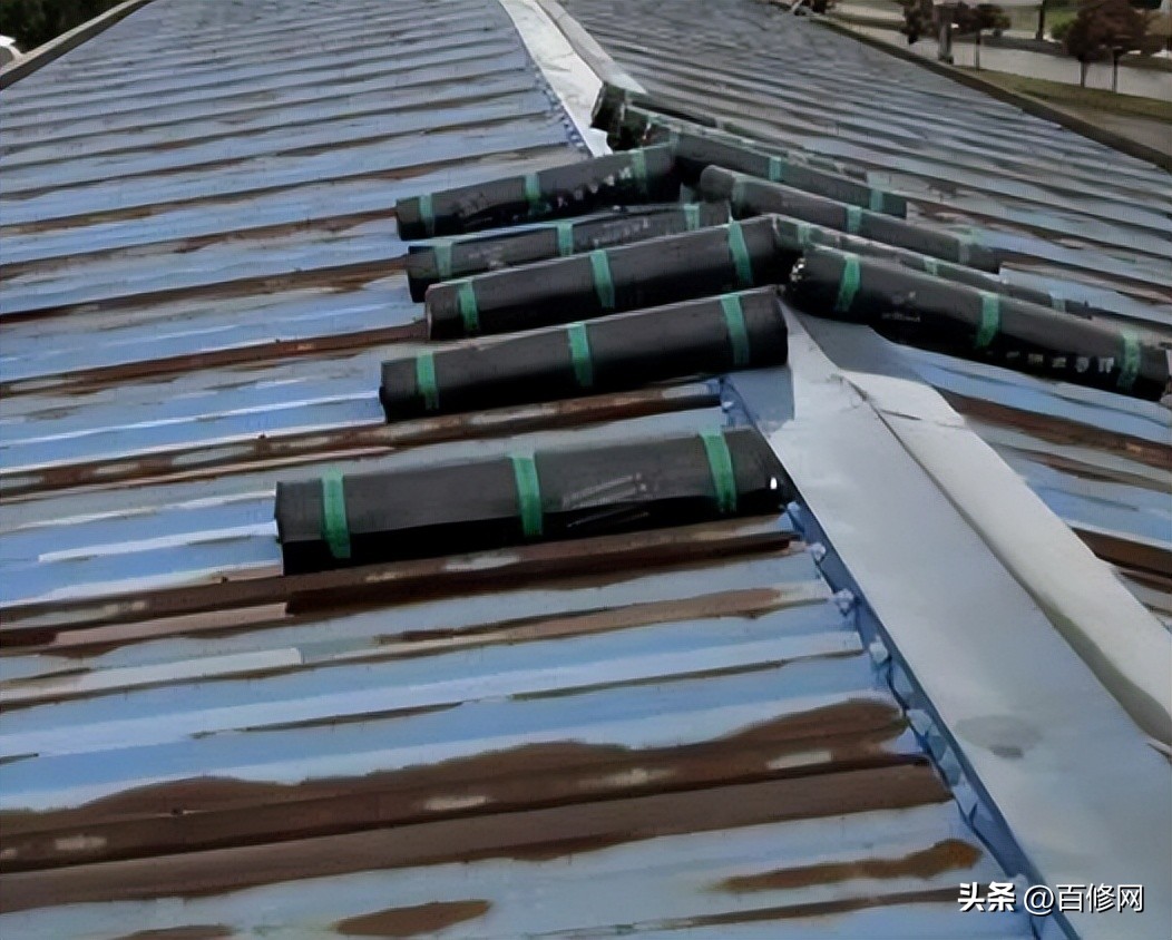 彩钢瓦顶部漏水,彩钢瓦与彩钢瓦墙板搭接处漏水