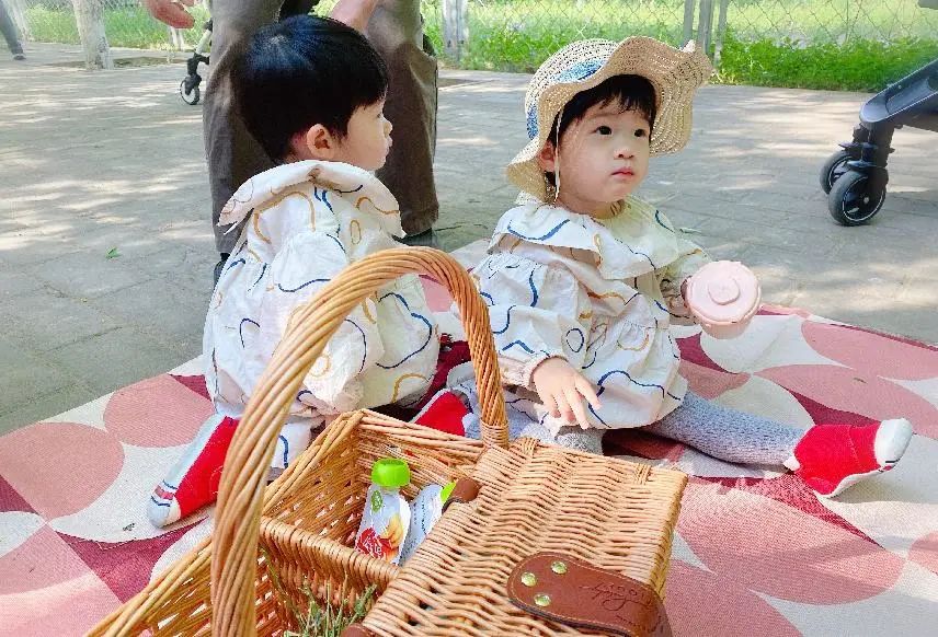 如何给宝宝选学步鞋,宝宝的第一双学步鞋