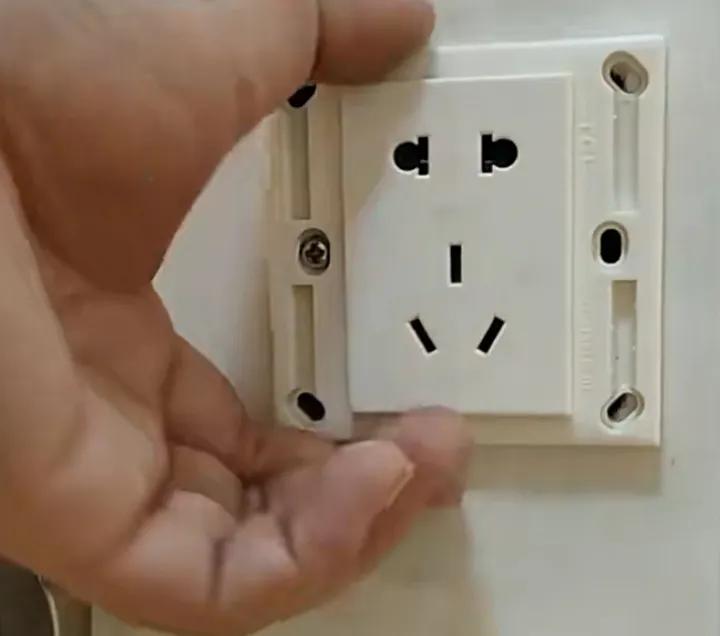 墙面反碱起皮修补小妙招,大白墙面修补小妙招