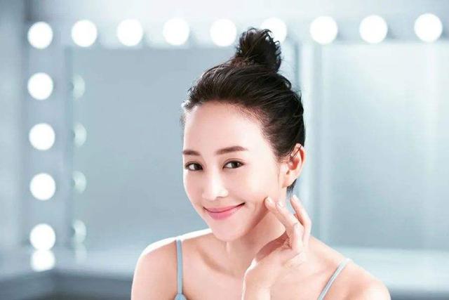 荷尔蒙旺盛的女人通常有6个特征,女性荷尔蒙分泌旺盛的有什么特征