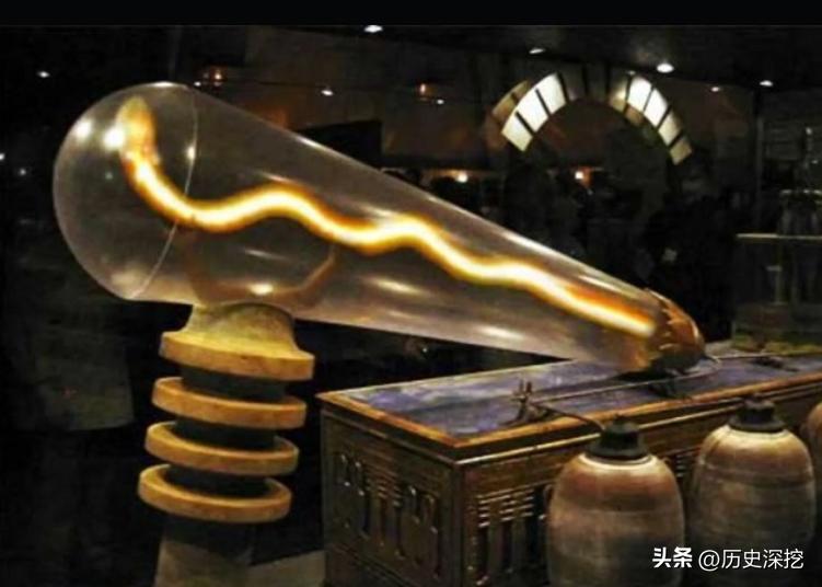 古埃及灯泡之谜,丹德拉灯泡