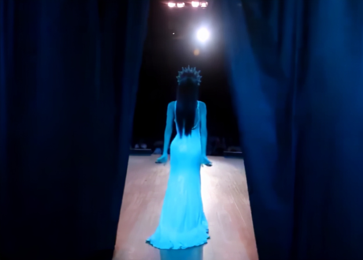 泰国男子变性嫁给了中国人,泰国变性后嫁给21岁富二代