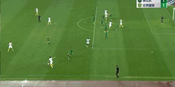 中超最新战报山东泰山,中超最新排名泰山绝杀国安领跑