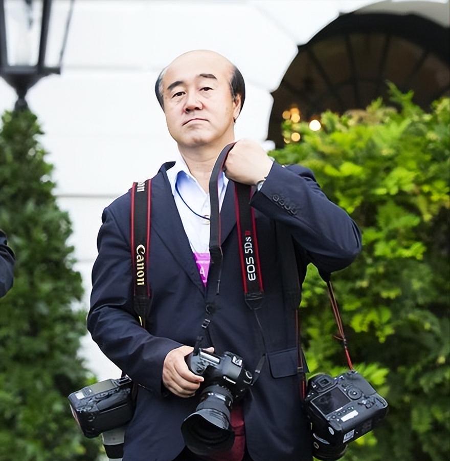 登上央视《焦点访谈》，获国务院表彰！这8位硬核记者，全来自南开大学！