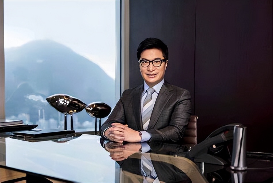 全国最年轻富二代王思聪身价千亿,史上最强富二代王思聪