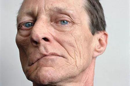 左眼皮或右眼皮跳有什么预兆,左眼皮上眼皮跳是好运还是厄运