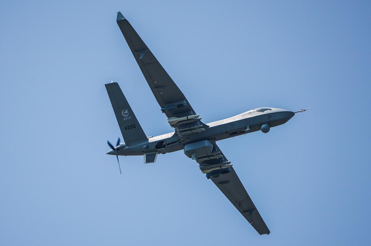 印度购买了哪些装备,印度巨资购买武器