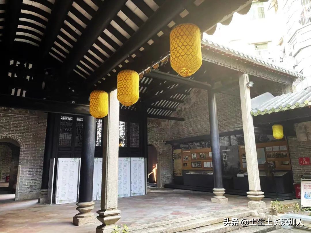 宝安最大的购物中心叫什么名字,宝安比较大的购物广场