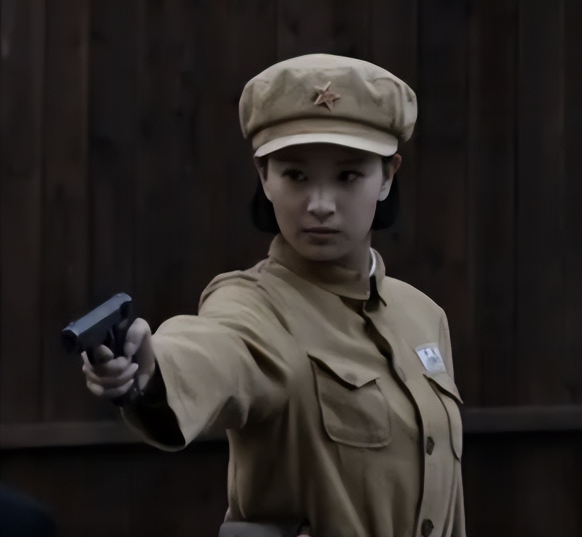 整容脸就别演军人了，只服这7位，原生态高颜值，还最具军人气质