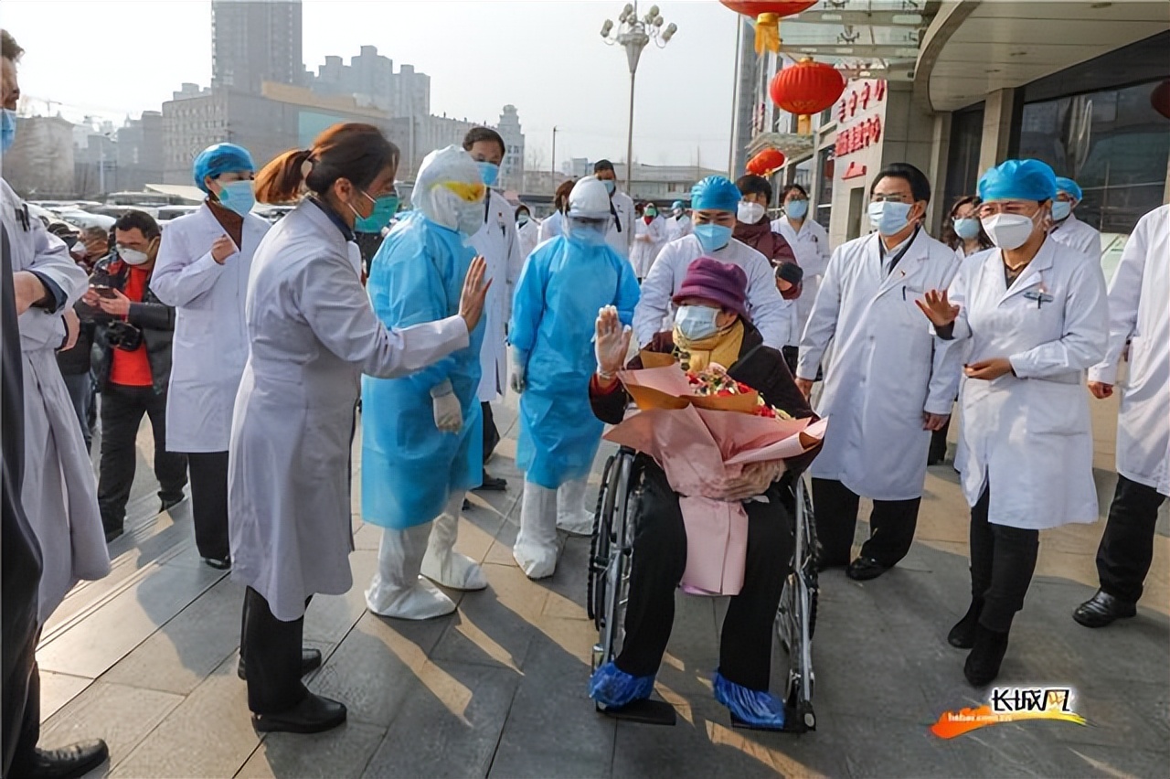 2023年度代表色,洋红色流行色