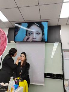 狐狸小妖2022美妆博览会,狐狸小妖化妆品集合店合作模式