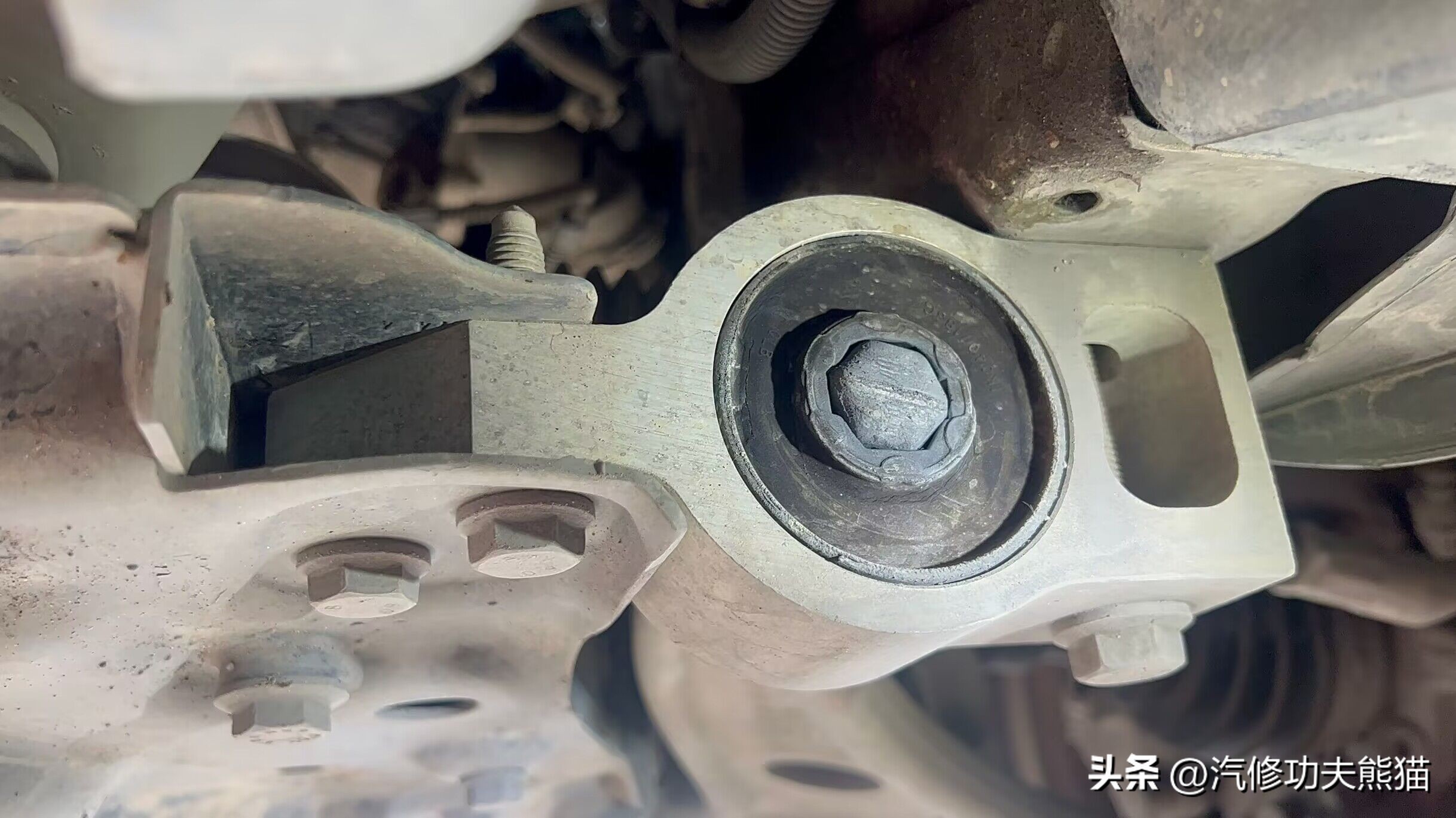 途观全车漆面翻新多少钱,途观换代效果图