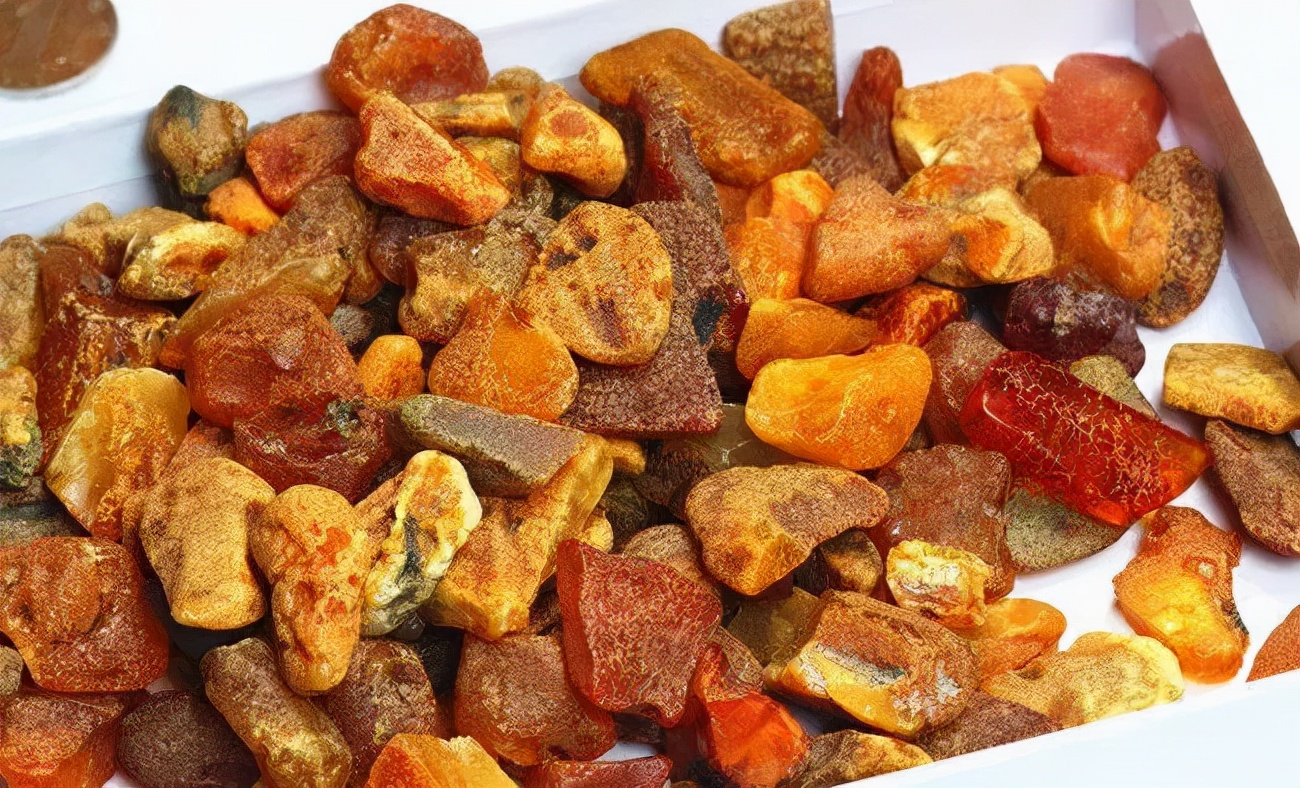 琥珀宫八大奇迹,琥珀宫世界第八奇迹