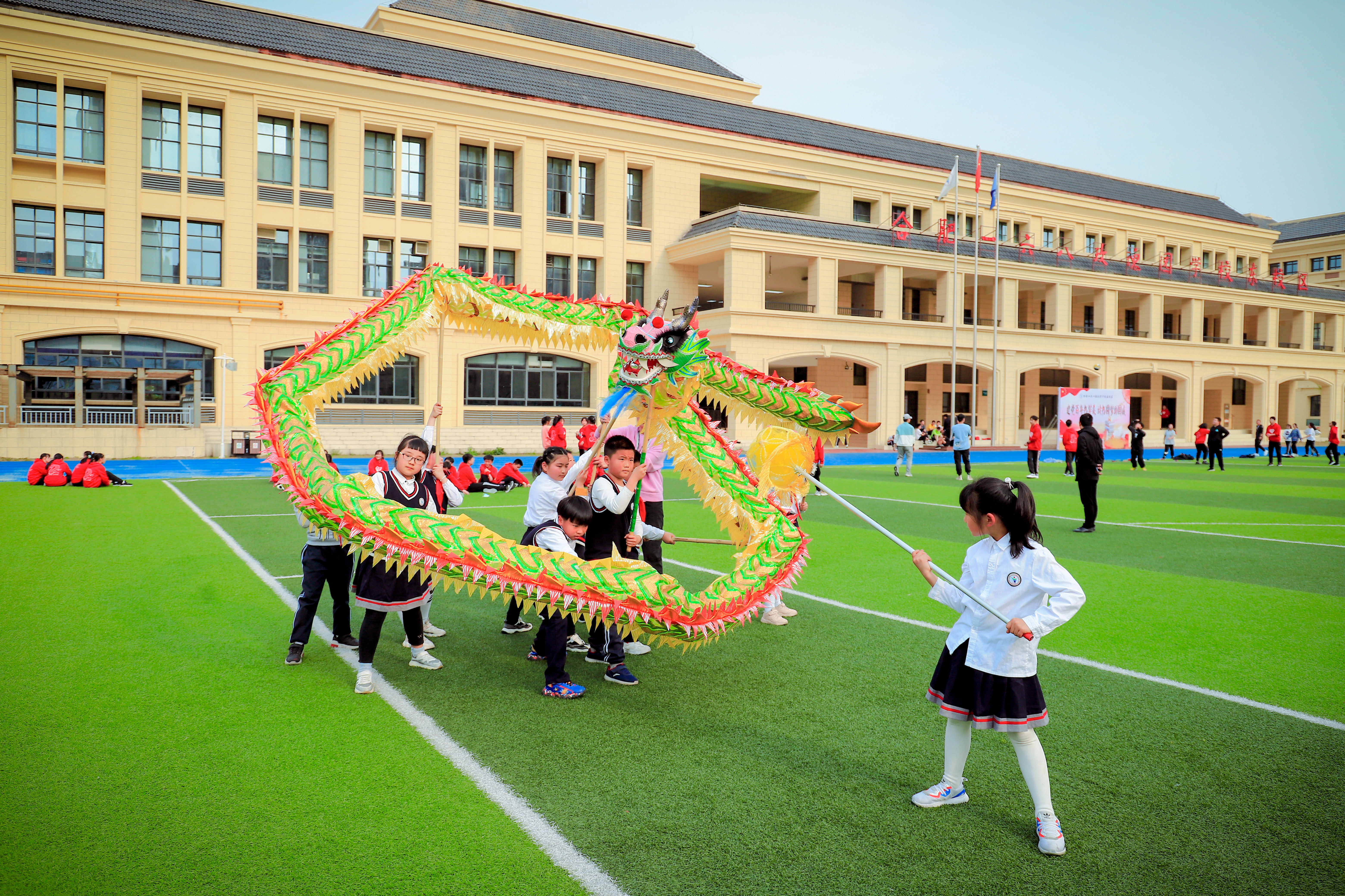 合肥市一六八中学玫瑰园,合肥一六八玫瑰园学校南校区