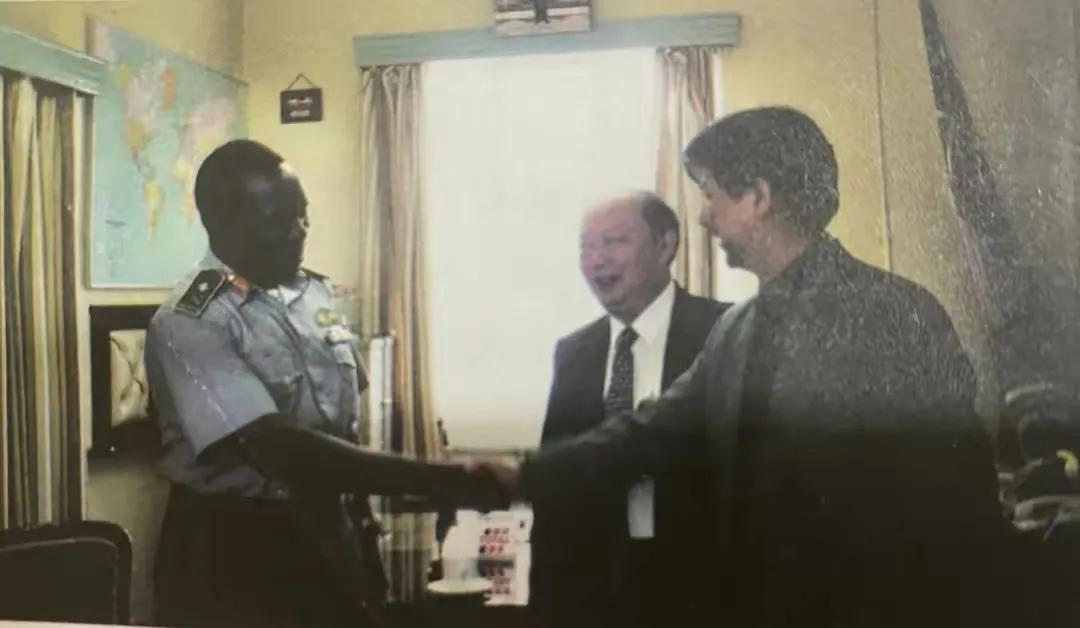 91年苏丹买2架运8，可飞机用报废，仍拖欠大量货款，中方一招化解