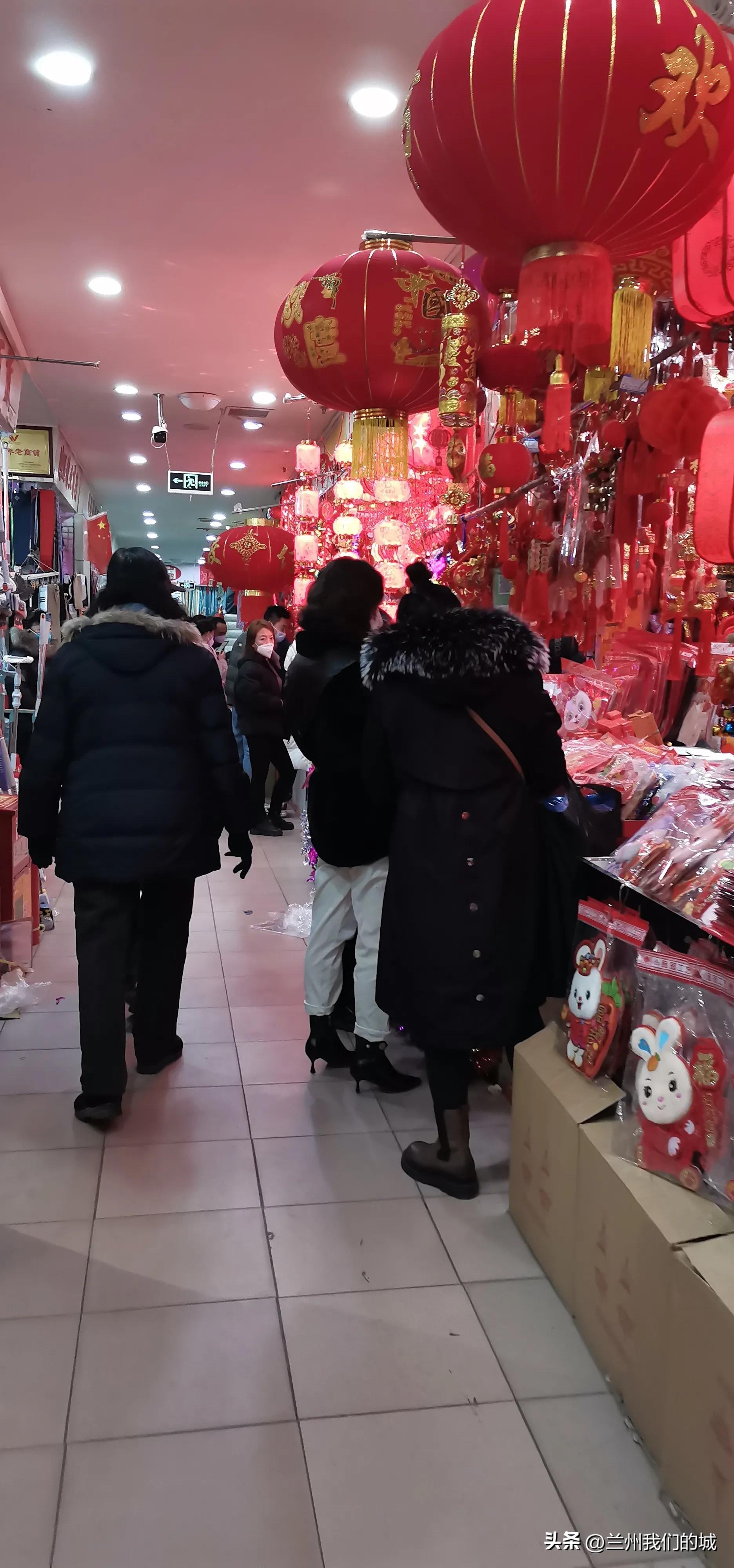 义乌商贸城半日游，人山人海简直太热闹了