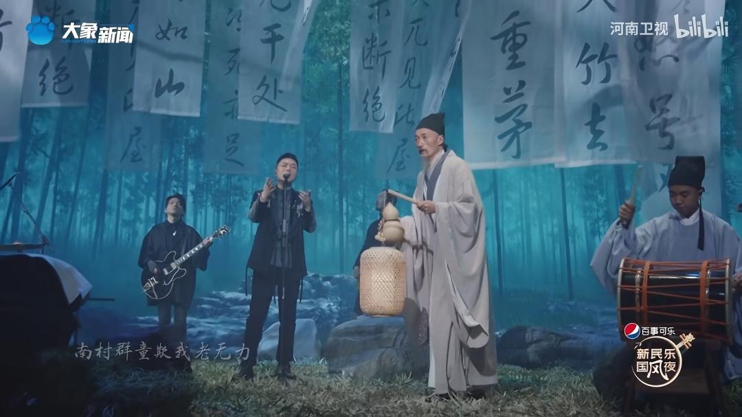 杜甫最有名的十首诗鉴赏,杜甫一生浓缩八首诗