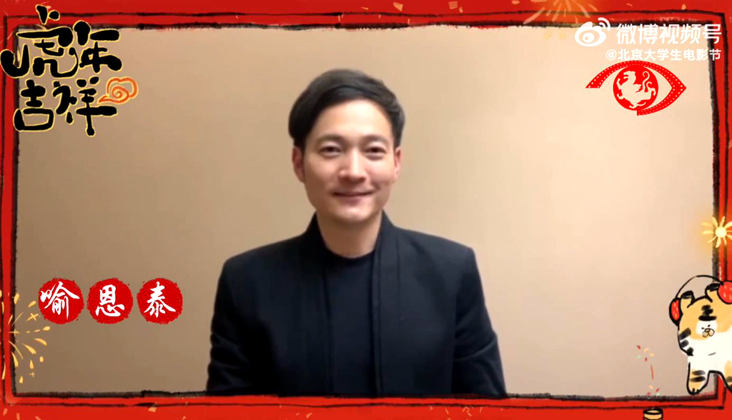 郝劭文被夸防晒帽,童星郝劭文走路视频