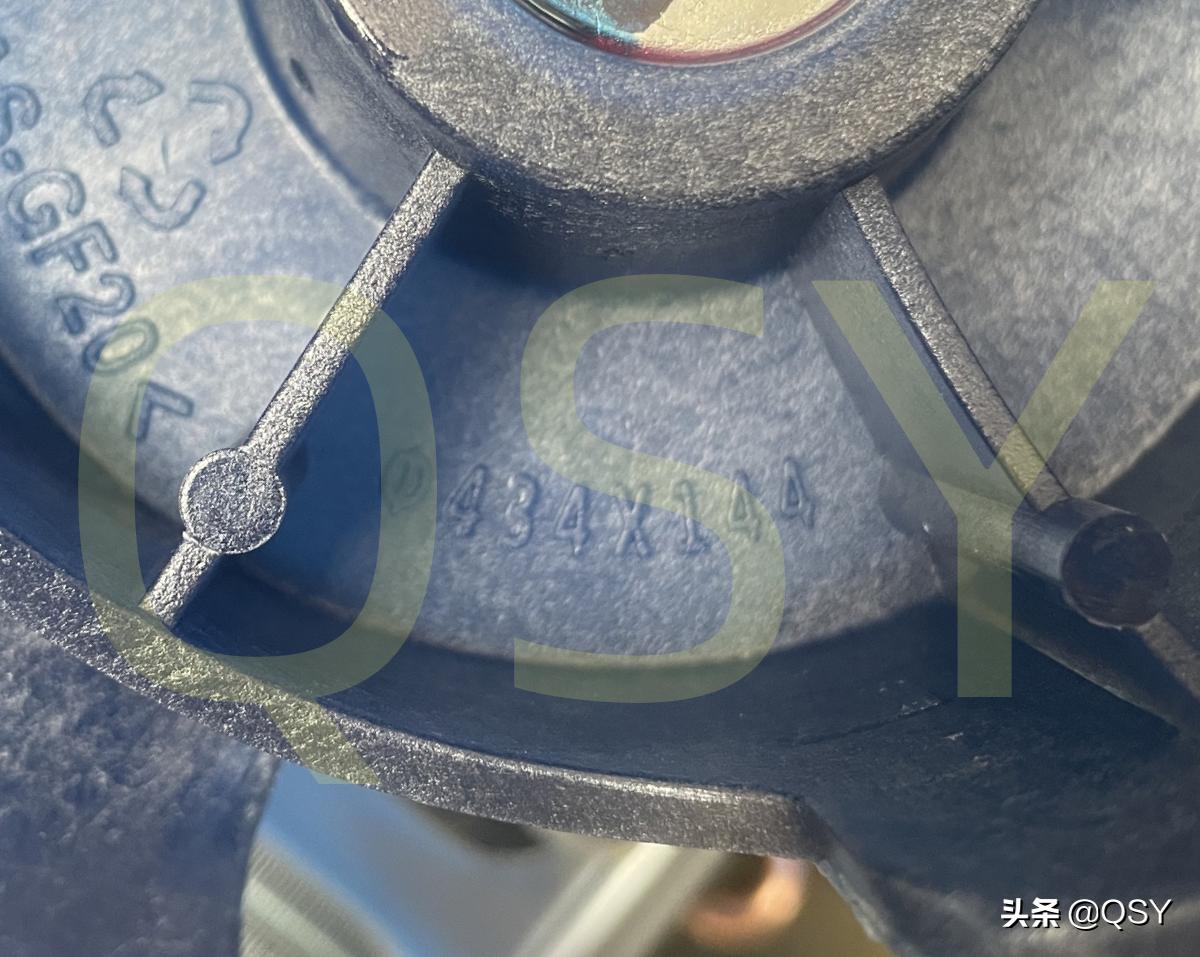 美的旋耀空调2021年款怎么拆滤网,美的空调旋耀xt2001外机拆解视频